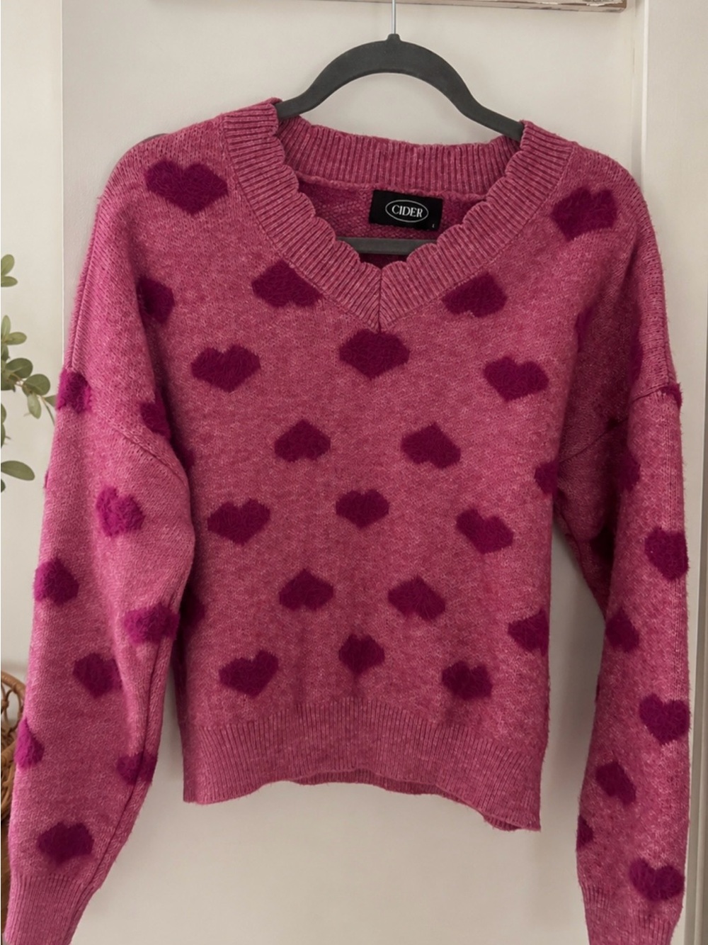 Cider Pink Fuzzy Heart Knit V-Neck Sweater | Size Large | Coquette Cottagecore